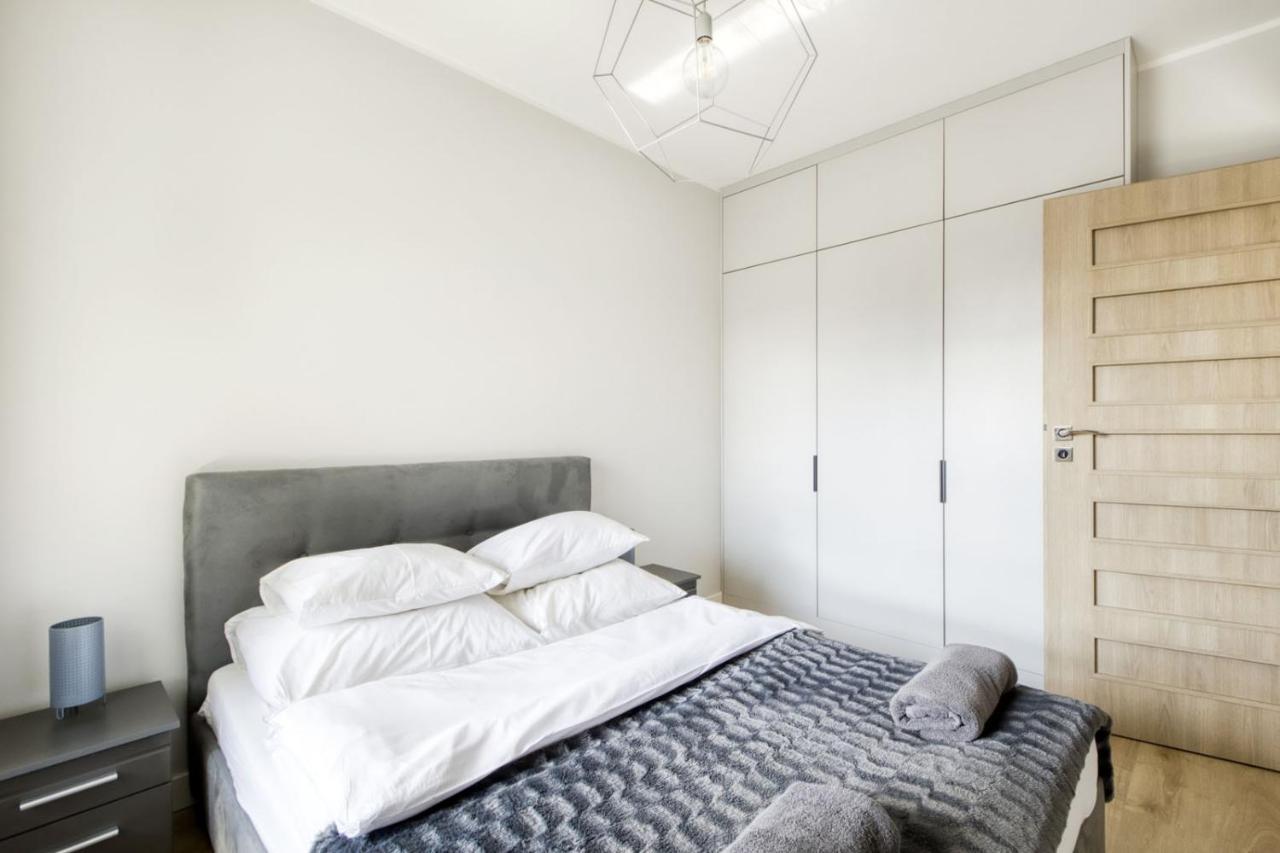 Warsaw Night Apartments Metro Plocka Ngoại thất bức ảnh